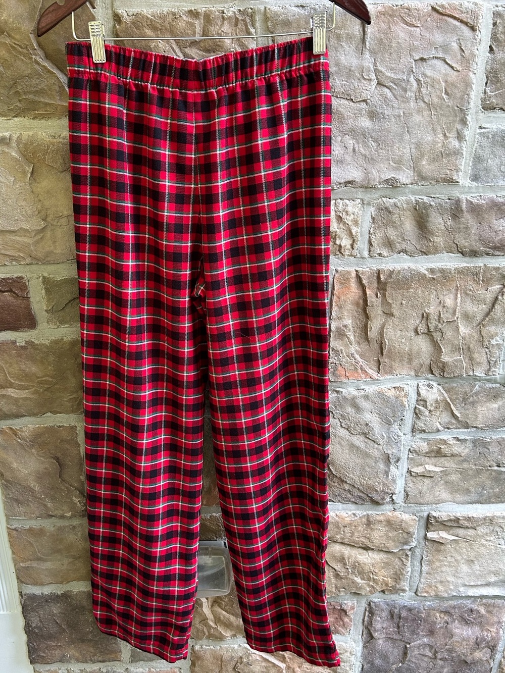Lands End. Red Plaid Flannel Pajama Pants